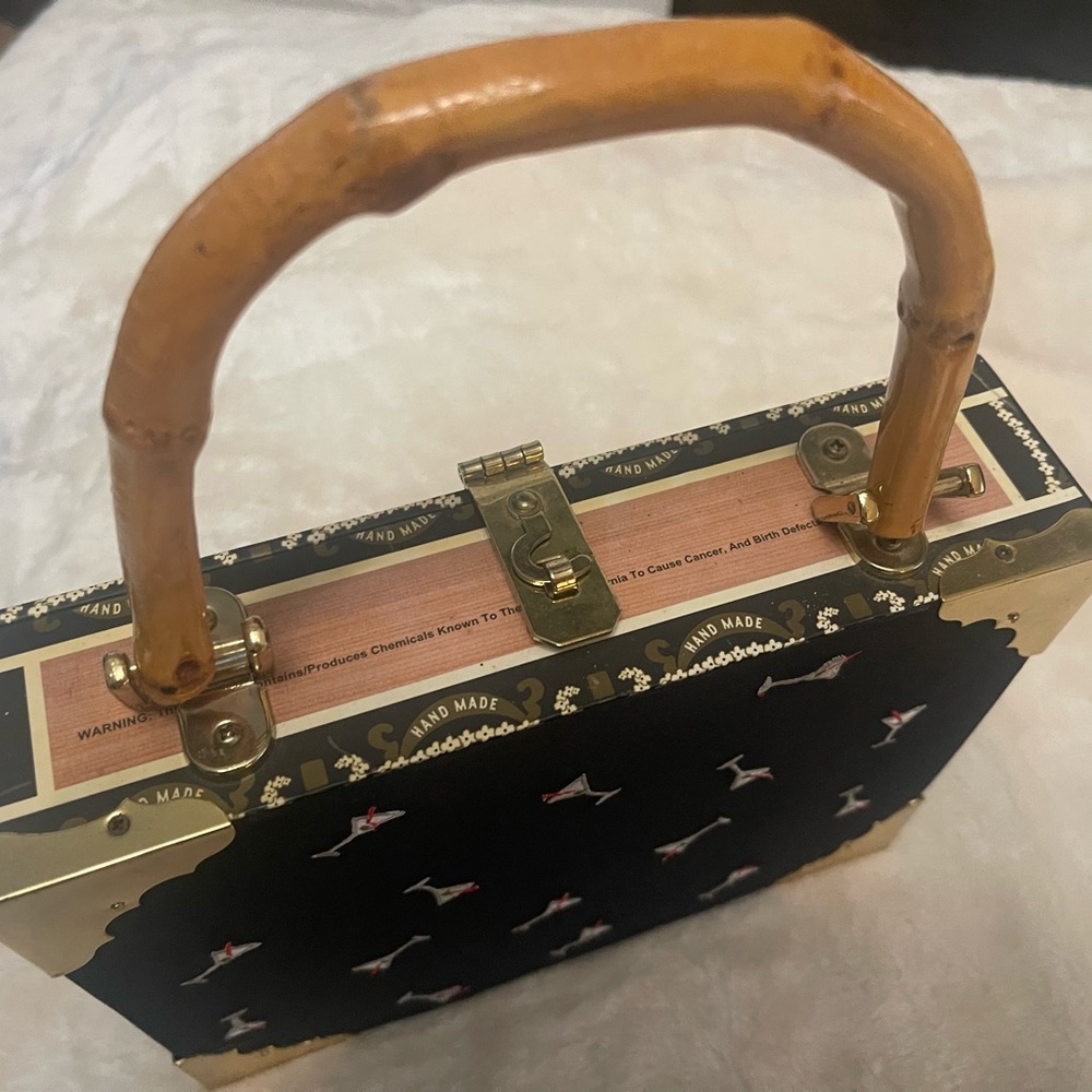 Romeo Roma Vintage Cigar Box Handbag in Cream & Black - Picture 3 of 9